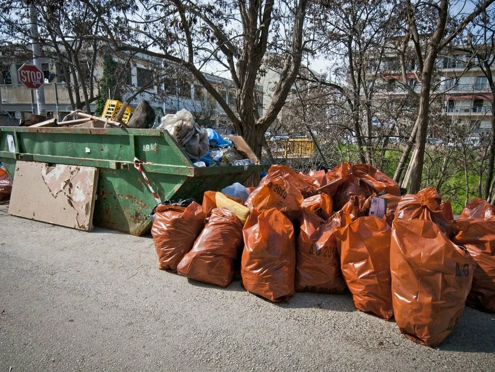 Круглосуточный вывоз мусора в Городце в октябре