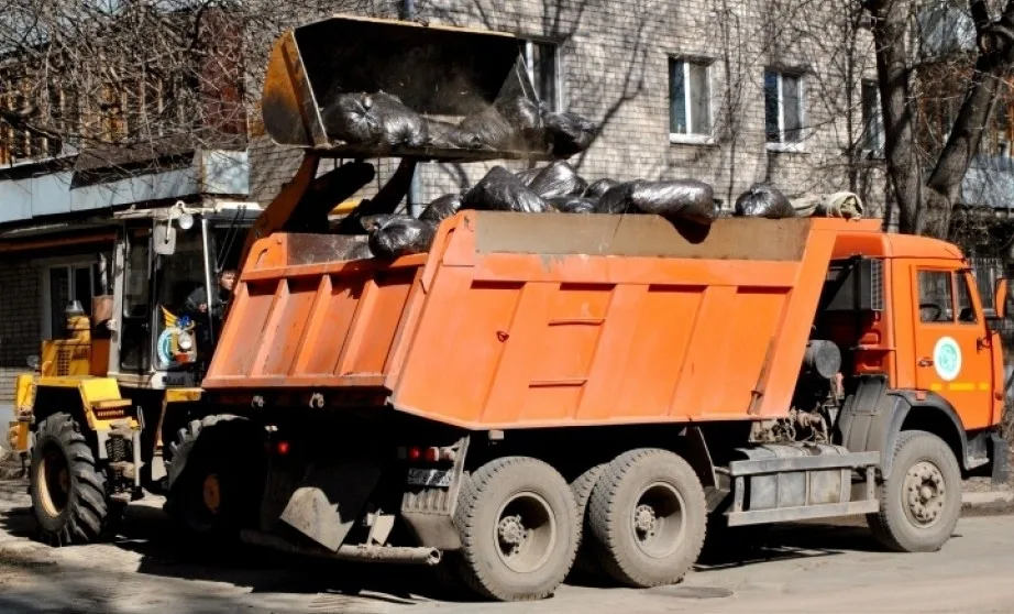 Вывоз мусора грузовым фургоном 5 тонн в Городце – ПроМусор, аренда, цена от 1569 руб