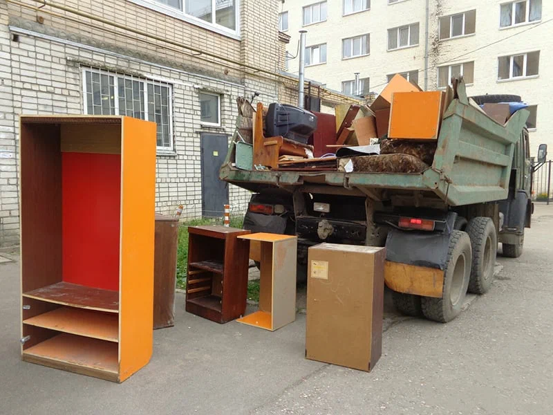Вывоз шкафа в Городце от ПроМусор — недорого, демонтаж, утилизация, вывоз из квартиры от 860 руб