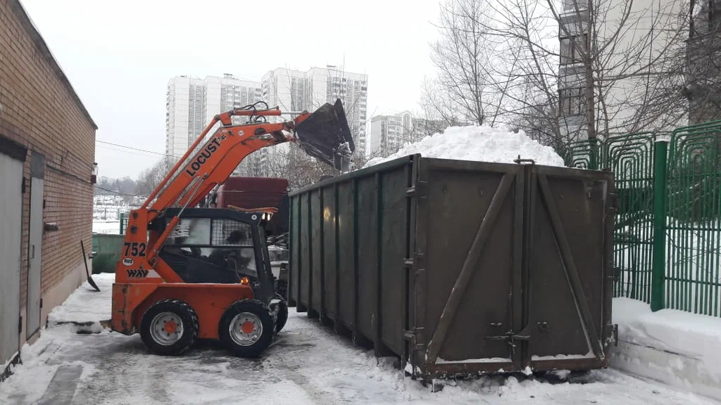 Вывоз снега контейнерами в Городце — цена от 3239 руб., заказать контейнер для снега в ПроМусор