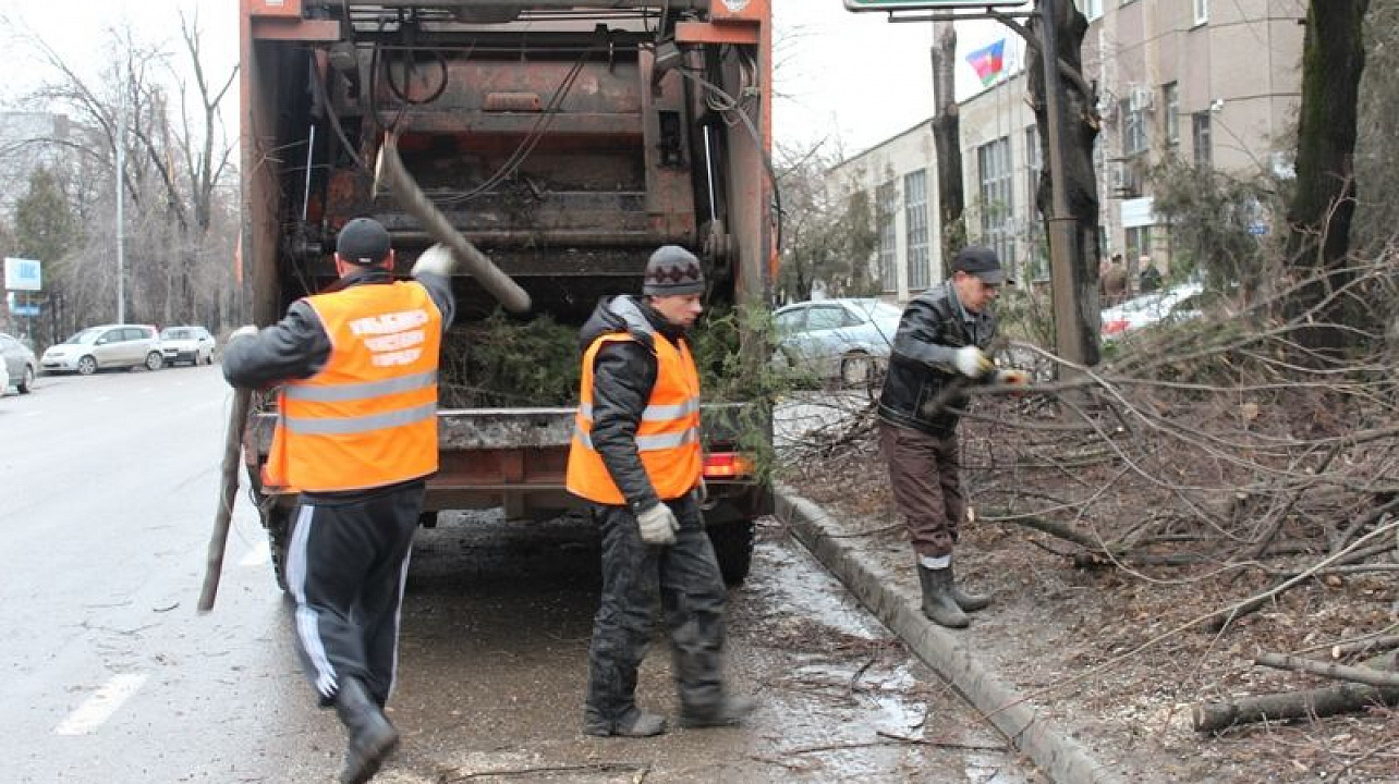 Уборка после стихийного бедствия в Городце от 2885 руб